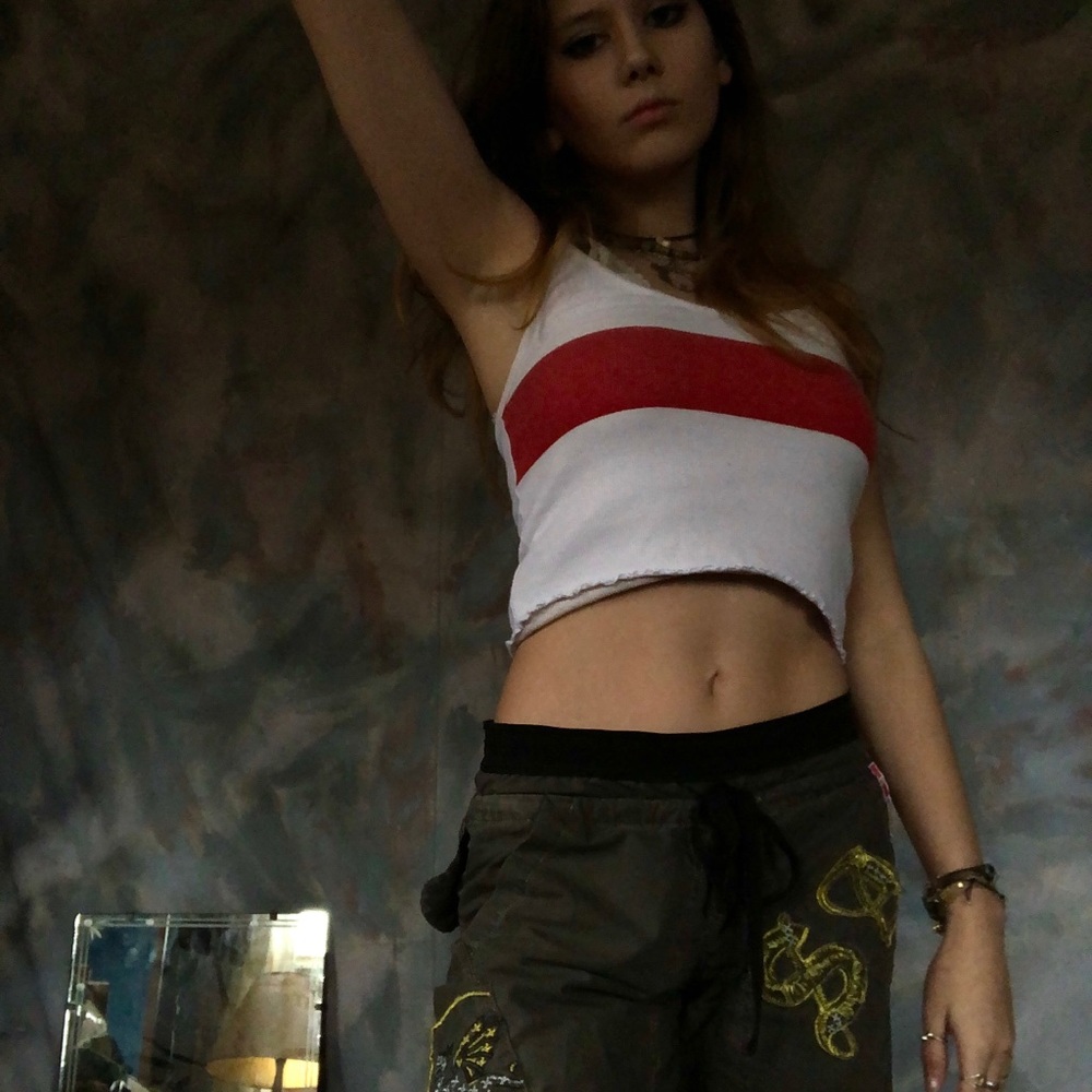 🌹RED STRIPE PACSUN CROPPED TANK🌹